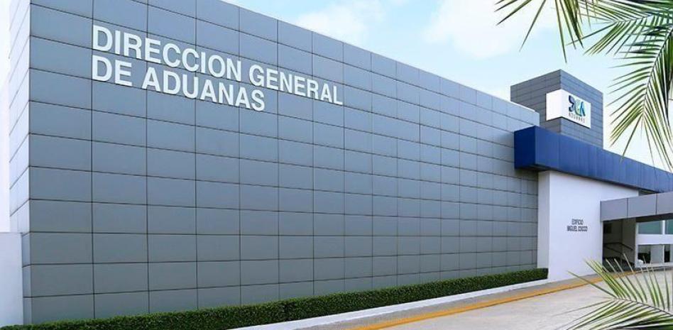 Aduanas recauda RD$129,236 millones en el primer semestre de 2026; rompe récord de ingresos diarios