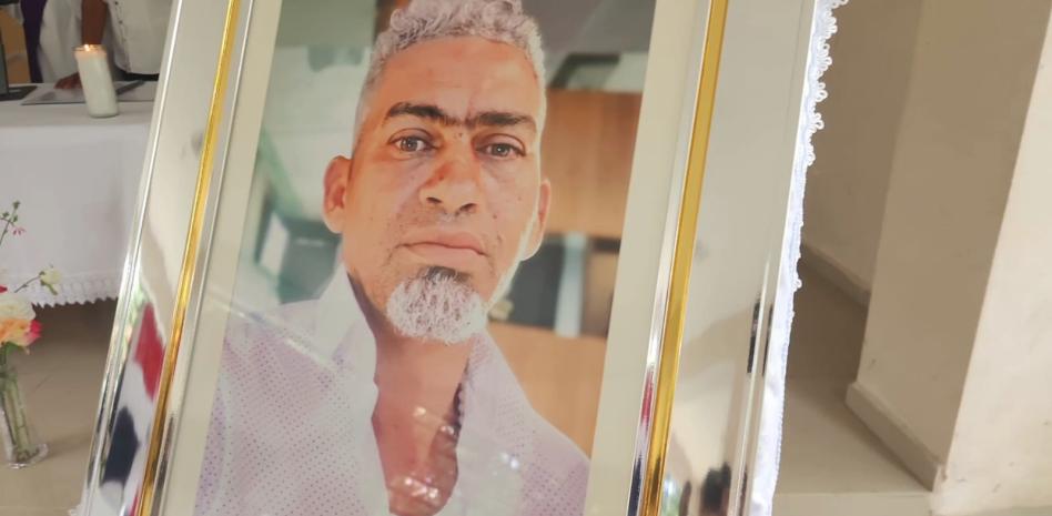 Sepultan a exregidor encontrado muerto en Dajabón; construía una casa que no pudo disfrutar