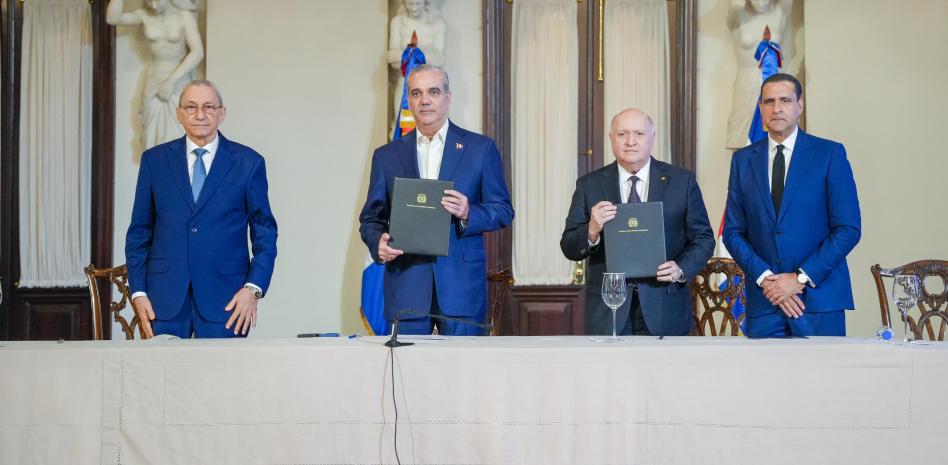 “Presidente Abinader no va, ni debe meterse en eso”: Subero Isa sobre paro de jueces