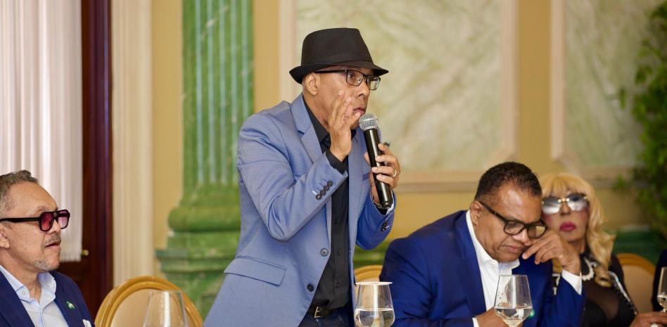 El presidente Luis Abinader propone celebrar la "Semana del Merengue"
