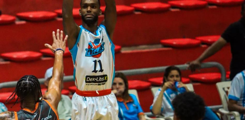 Reyes y Ferguson comandan ofensiva de Titanes que vencen a Cañeros en la LNB