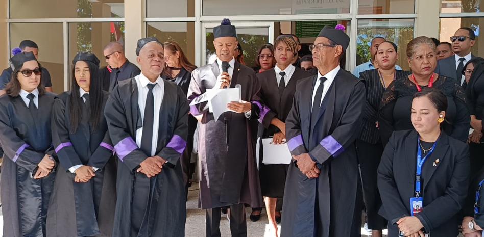 Acatan paro judicial en sur, este y la frontera