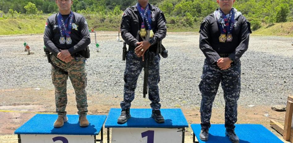 Policía domina en tiro táctico estilo SWAT en los Juegos Deportivos Militares