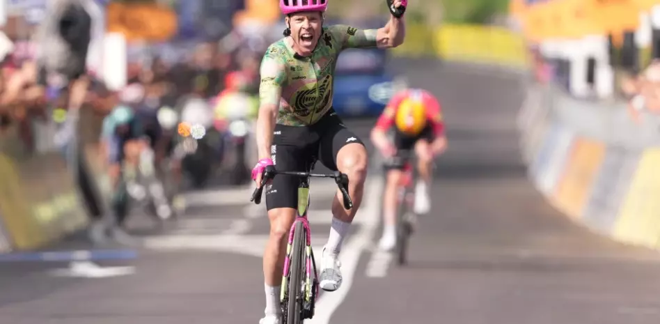 Valgren logra victoria en etapa 17 del Giro a Italia, Vingegaard mantiene el liderato