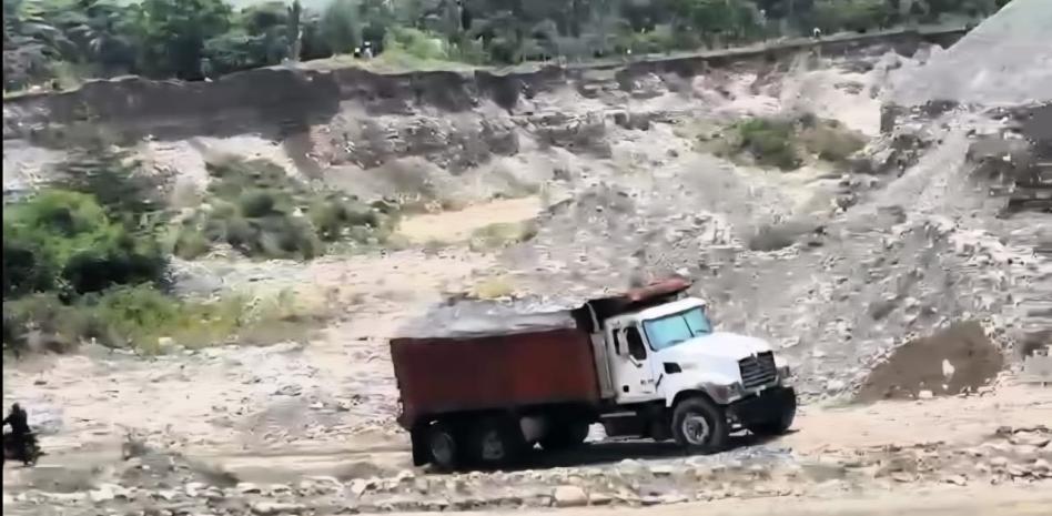 Diputados piden declarar en estado de emergencia al río Nizao