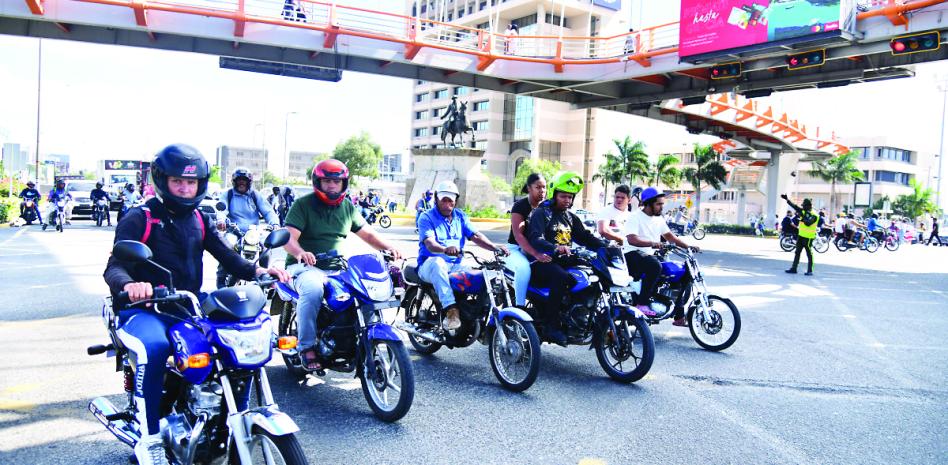 Federaciones e importadores se oponen a limitar el flujo de importación de motocicletas