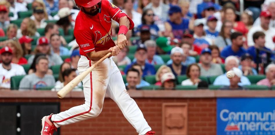 Velázquez, Saggese y Herrera jonronean y los Cardenales vencen a los Cubs