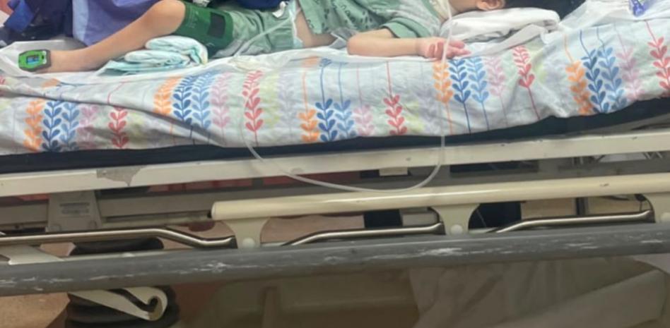 Solicitan ayuda para conseguir cama en UCI para el niño Dayron
