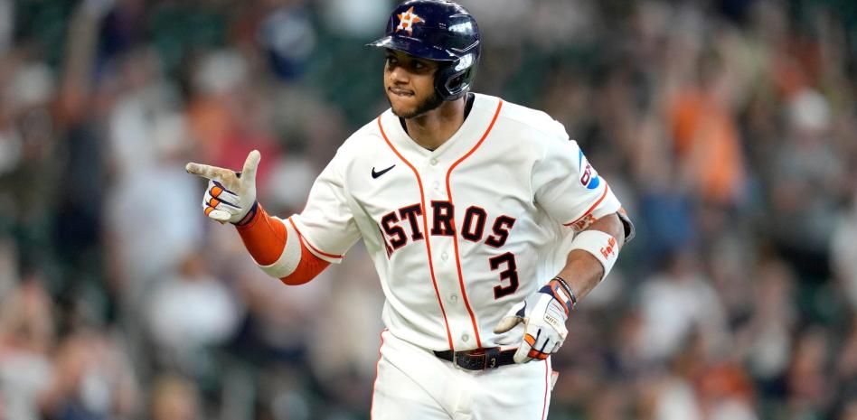 Los Astros superan a los Cerveceros 9-2 con jonrones de Christian Walker y Jeremy Peña
