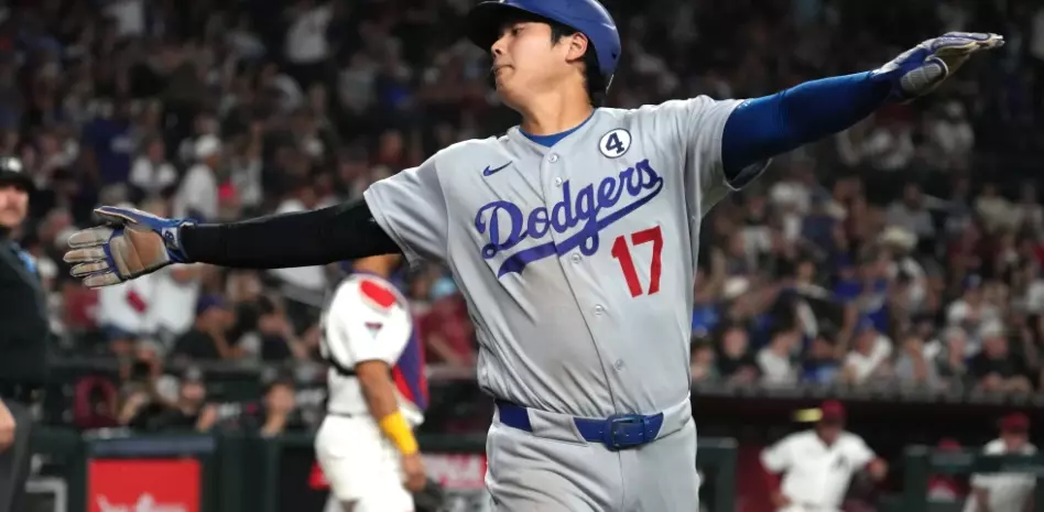 Ohtani y Freeman producen, los Dodgers superan 6-5 a los Diamondbacks