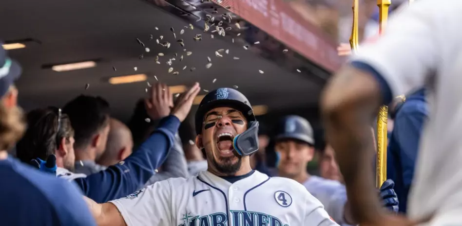 Marineros ganan octavo seguido, conectan 3 jonrones y derrotan a los Mets