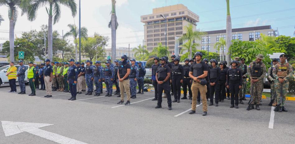 Policía, Intrant y organismos de seguridad despliegan operativo para reforzar la seguridad vial