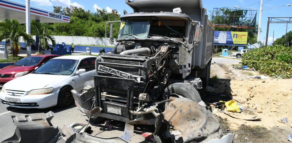 Debaten restringir horario de vehículos de carga tras 165 muertes viales