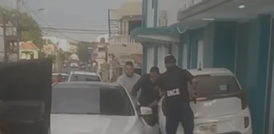 Arrestan en Cotuí hombre buscado por la justicia de Estados Unidos por presunto narcotráfico