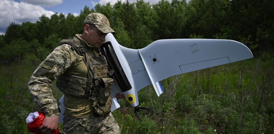 Drones de Ucrania caen en San Petersburgo antes de un foro