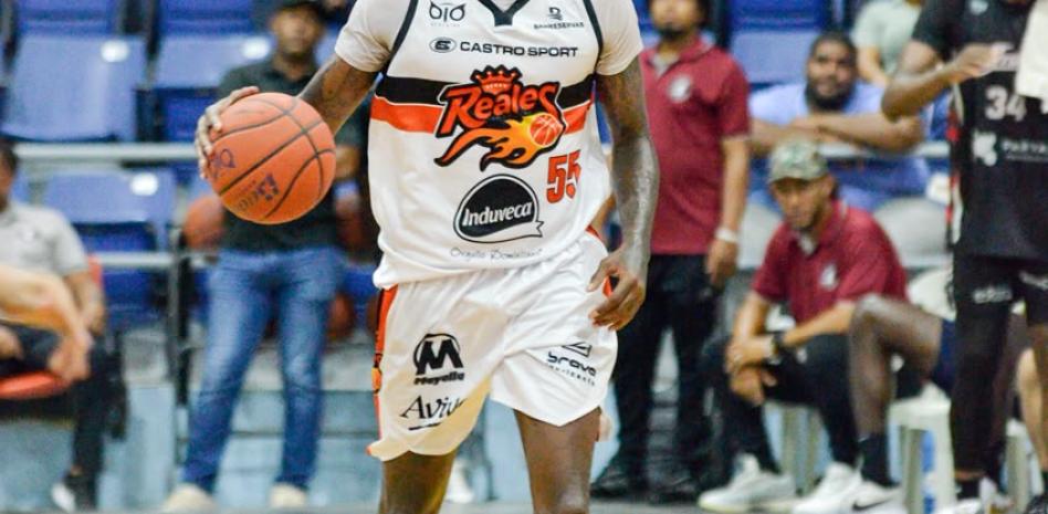 Los Reales de la Vega superan 75 por 73 a los Gigantes en la LNB