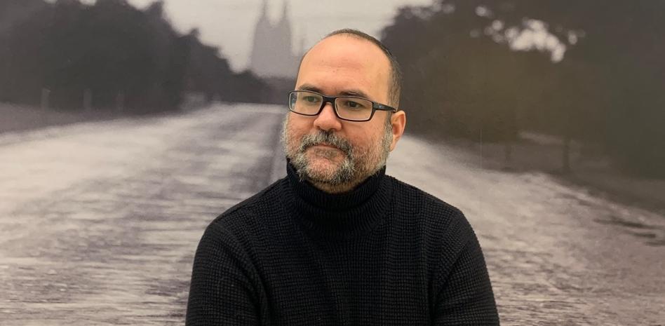 El dominicano Alejandro Cartagena explora la frontera mexicana en una exposición en Madrid