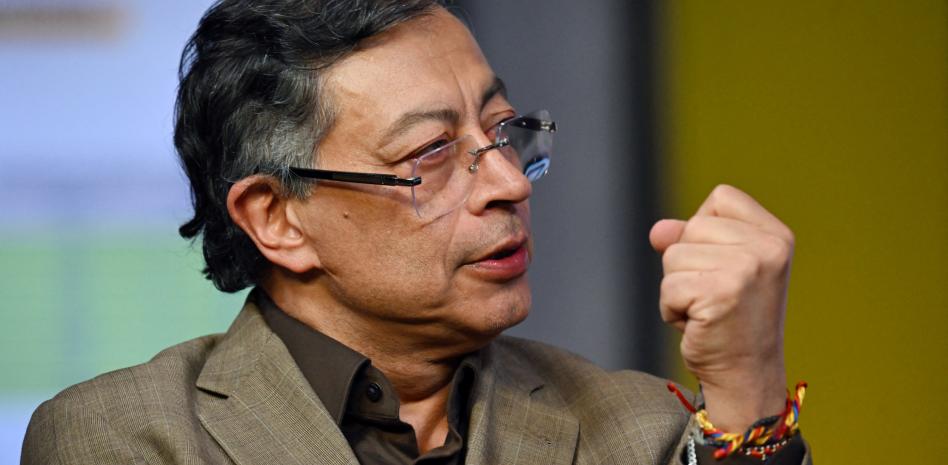 Los "aliados" de EEUU en Colombia son "genocidas" y "narcotraficantes", dice Petro