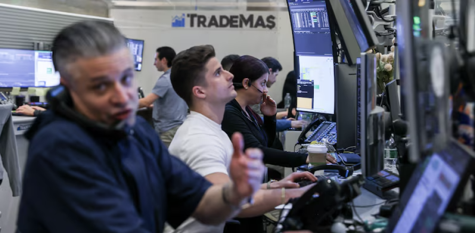 Wall Street se desploma arrastrado por caída de empresas tecnológicas