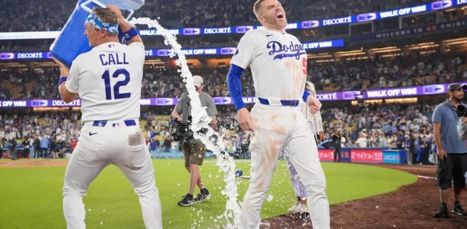 Freddie Freeman pone fin al juego con jonrón y Dodgers superan 1-0 a Angelinos