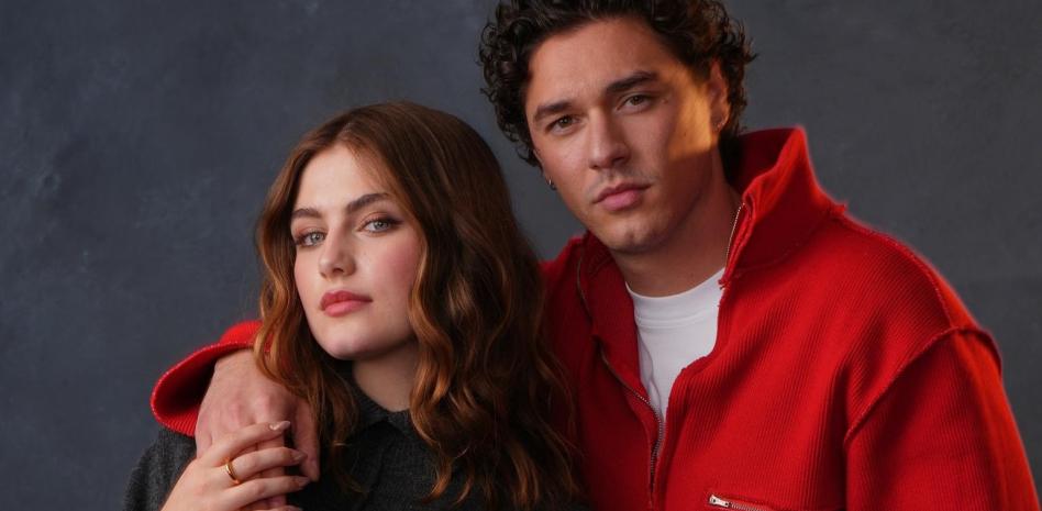 “Off Campus”: la serie juvenil que redefine el romance universitario en pantalla