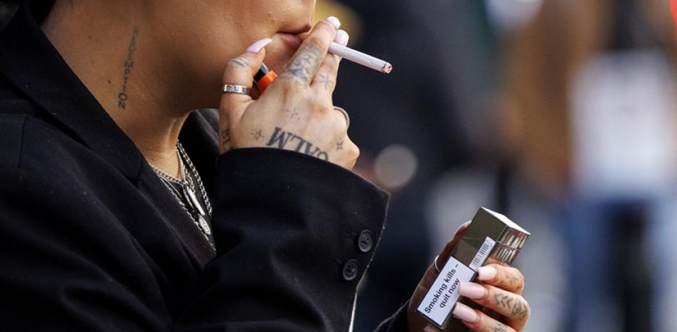 Los oftalmólogos advierten que fumar acelera la pérdida de visión