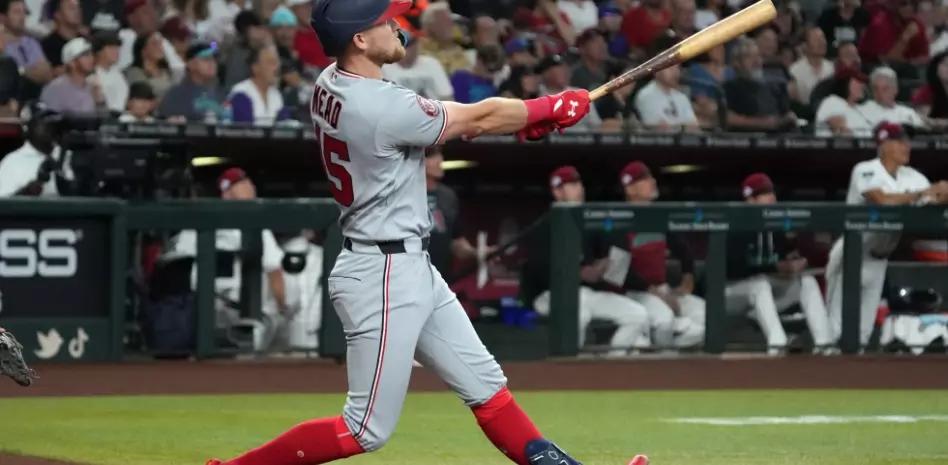Nacionales, con jonrones de Mead y Crews, limitan a D-Backs a dos hits para vencerlos