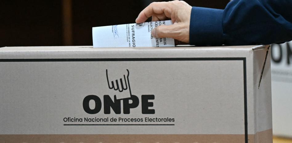 Perú: Vuelve a registrarse la falta de material electoral en algunas mesas de votación