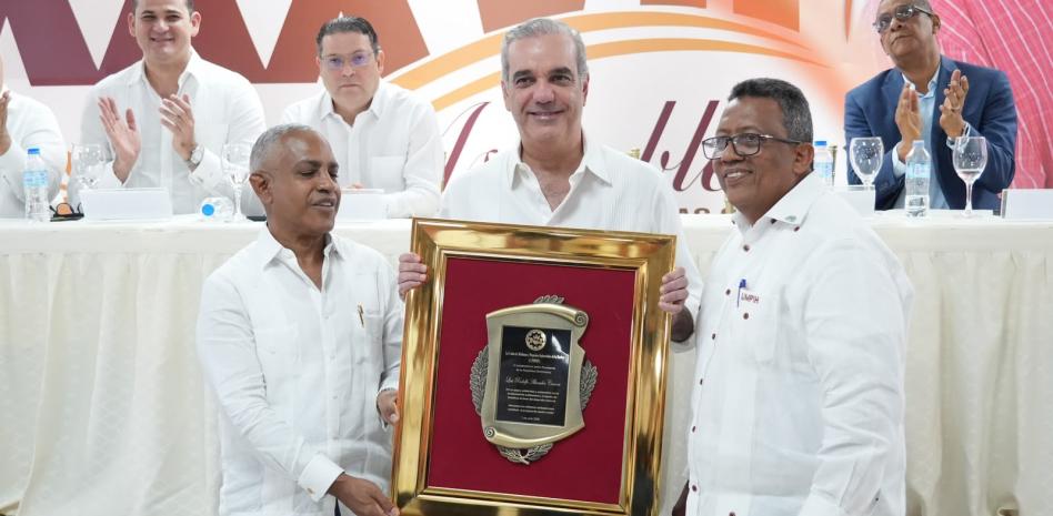 Medianos y pequeños industriales reconocen gestión de Abinader