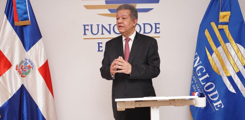 Leonel impulsa desde Europa una agenda de pensamiento y cooperación