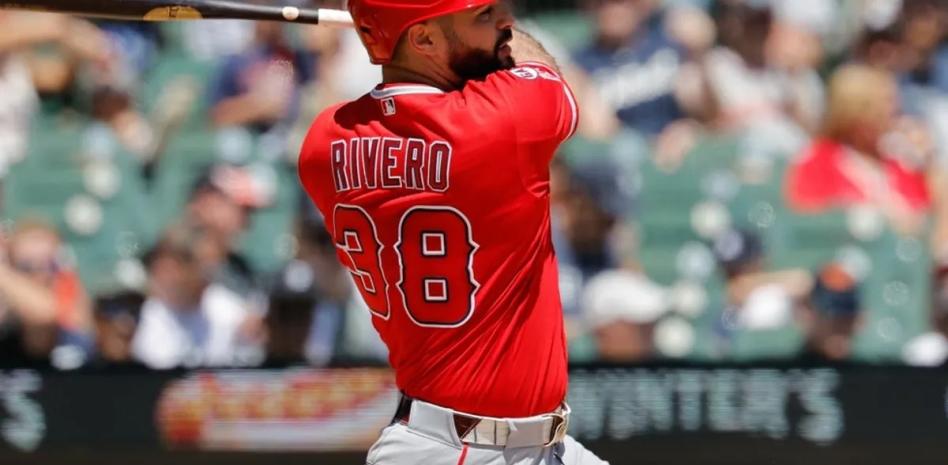 Receptor suplente de Anaheim batea de 5-5 con 6 CE para vencer a los Dodgers