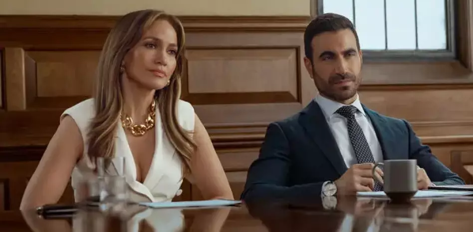 Desde República Dominicana llega ‘Turbulencia en la Oficina’, la nueva película de Jennifer López
