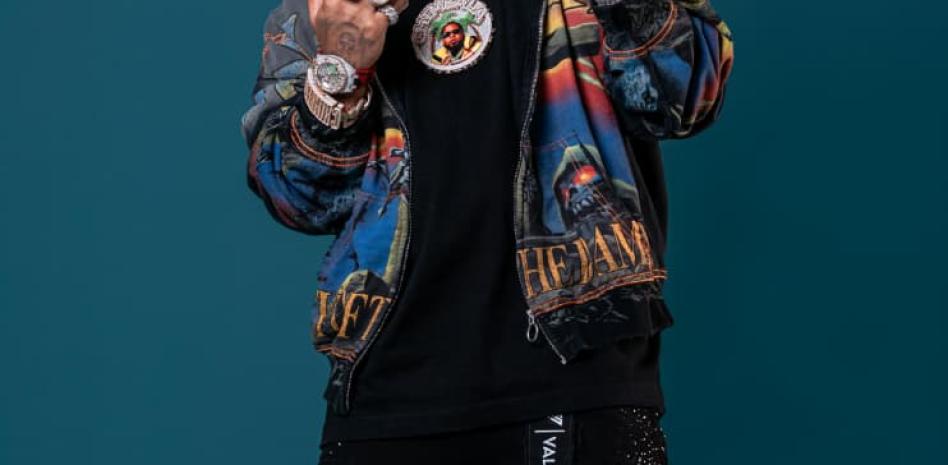 Chimbala anuncia colaboración con J Balvin durante su presentación en el Miami Bash 2026