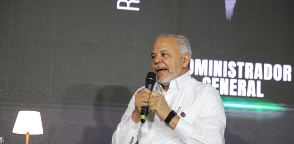 Rafael Salazar expone sobre avances que fortalecerán el sistema eléctrico nacional