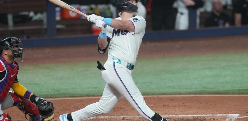 Stowers y Caissie dan H4 en blanqueada de los Marlins sobre Arizona