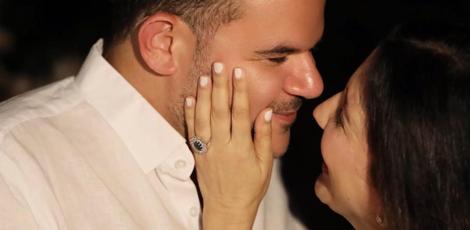 Se comprometen los creadores de contenido Abraham Tabar y Mayi Suárez tras conocerse en un podcast