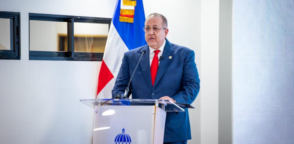 Gobierno ha redirigido RD$12,000 millones para mitigar efectos de crisis
