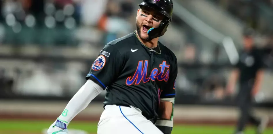 Bichette pega grand slam y los Mets derrotan a los Bravos 7-5