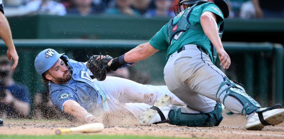 Luis García Jr. conecta HR y Abrams pega 3 hits para guiar a los Nacionales al triunfo