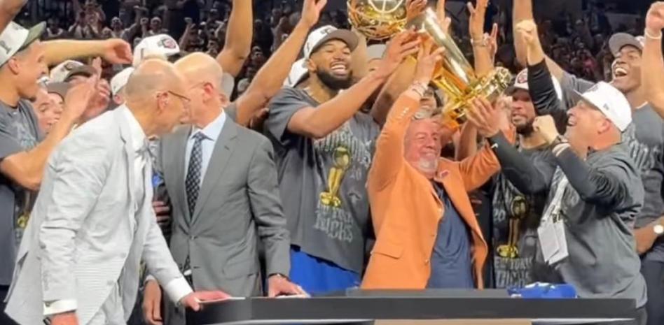 Karl Towns y Nueva York son los nuevos campeones de la NBA