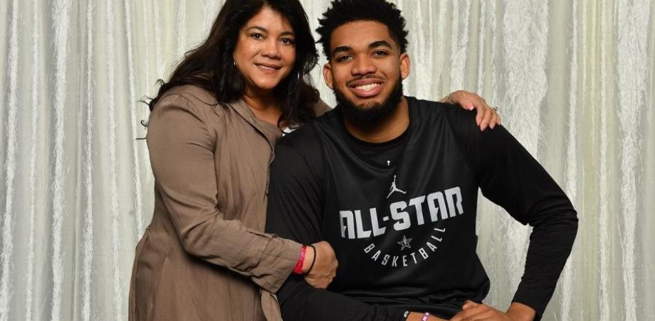 Karl Towns cumple la promesa pendiente a su madre