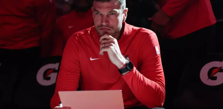Bulls de Chicago ultiman la contratación de Tiago Splitter como entrenador