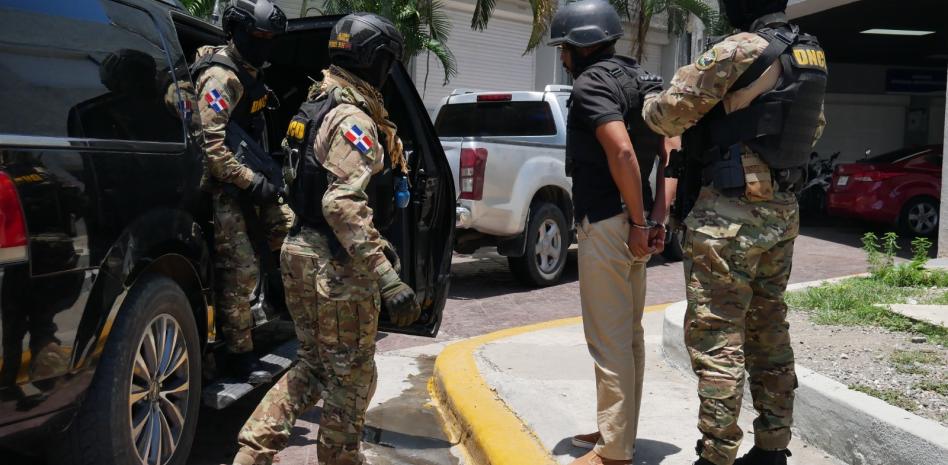 Extraditan desde Aruba a dominicano vinculado a decomiso de cocaína en el AILA