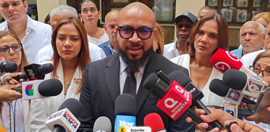 VIDEO: Familiares de víctimas de Jet Set muestran inconformidad con fallo del juez Raymundo Mejía