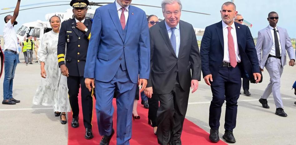Guterres llega a Haití y califica de "desesperada" la situación humanitaria del país