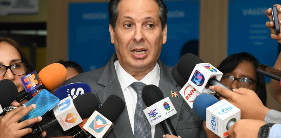 Salud Pública inicia aplicación de dosis para ampliar protección contra Virus Sincitial Respiratorio
