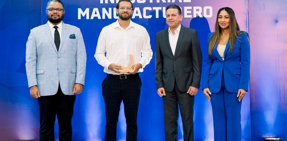 Proindustria reconoce a Pedro Ramón López Oliver por su trayectoria