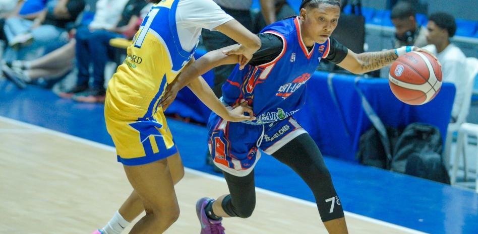 Díaz y Bautista ayudan a San Lázaro a barrer a Mauricio en semifinal femenino DN