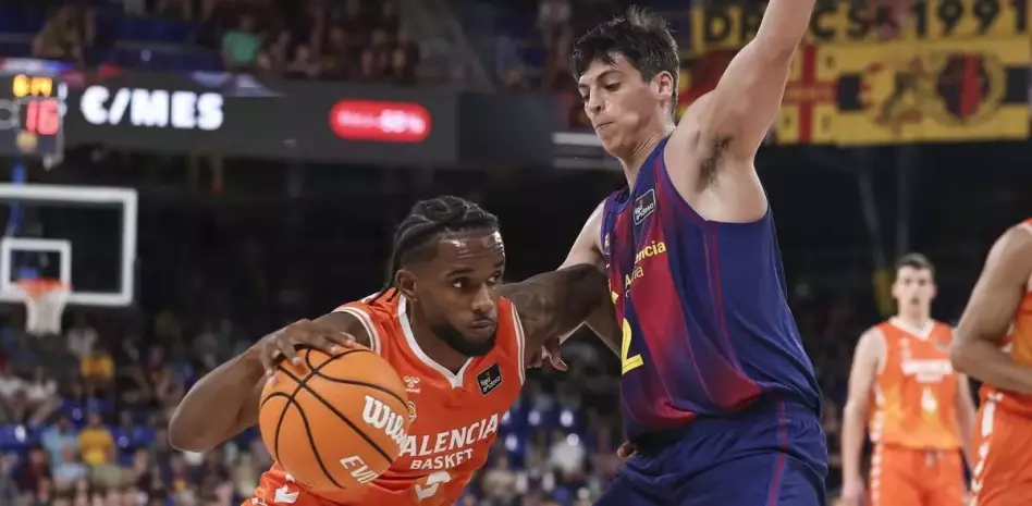 Valencia, con 19 puntos de Jean Montero, desborda al Barça y empata la final de la ACB