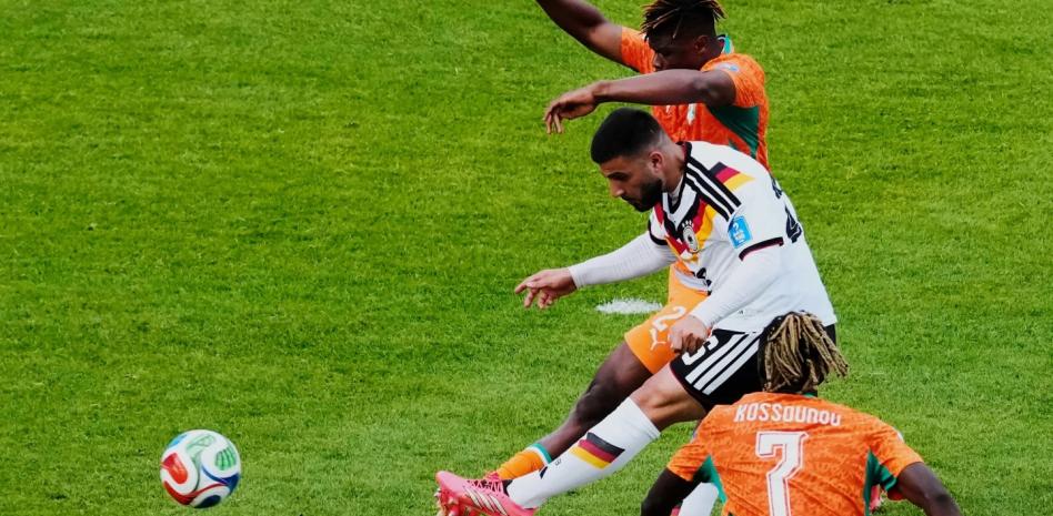 Undav marca dos veces y salva Alemania con una victoria sobre Costa de Marfil